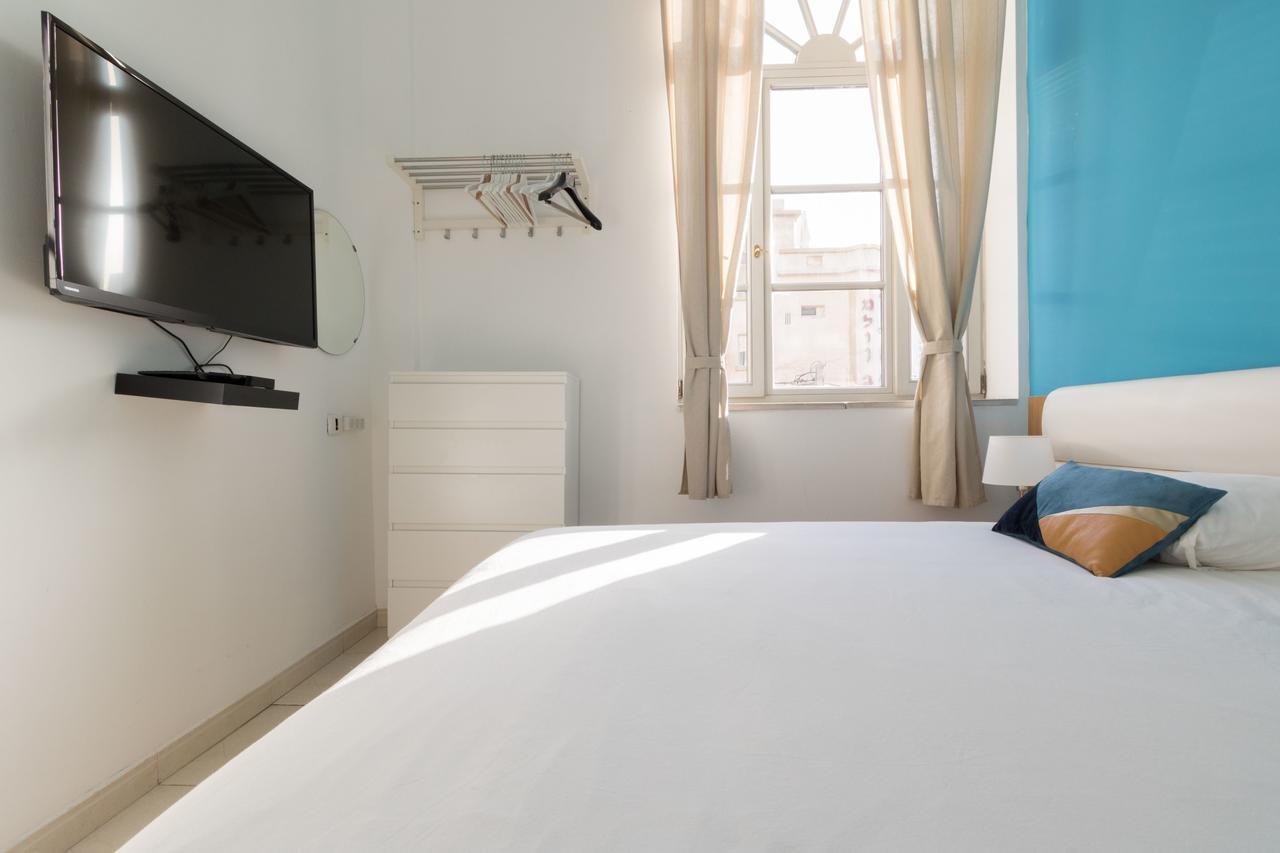 Sweethome26 Luxury Apt Sea View 50 Meters From The Beach Free Parking Tel-Aviv Kültér fotó